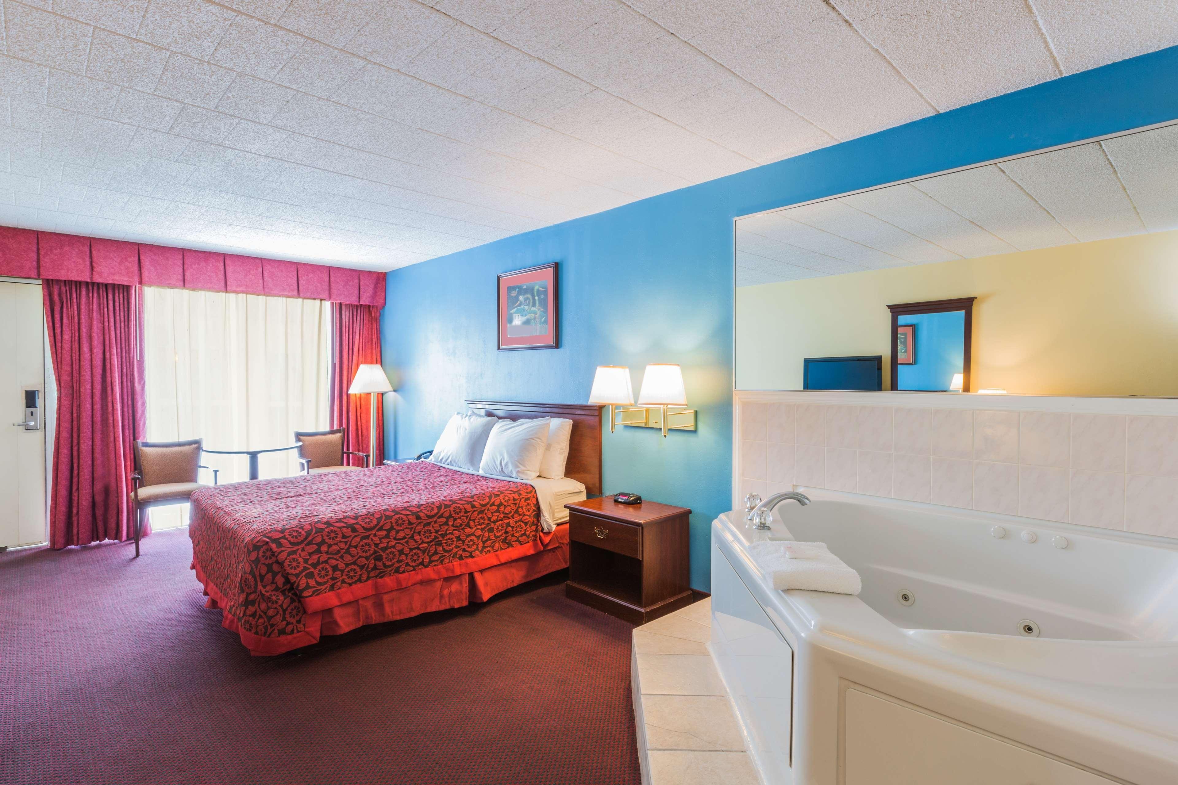 Days Inn East Stroudsburg Kültér fotó